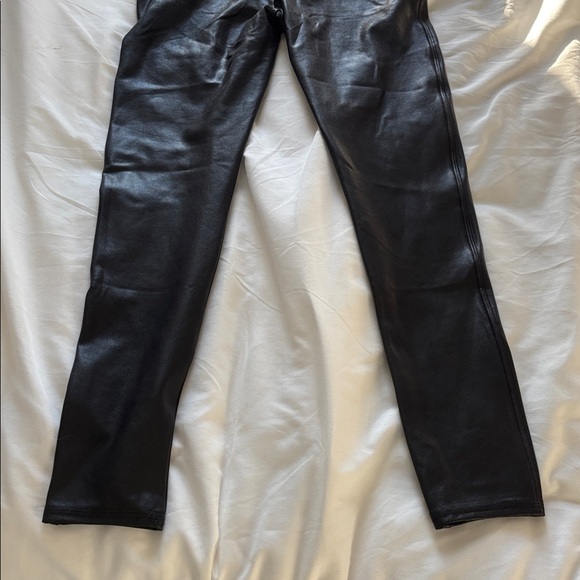 NWT Spanx Faux Leather Leggings Size L - Picture 14 of 14